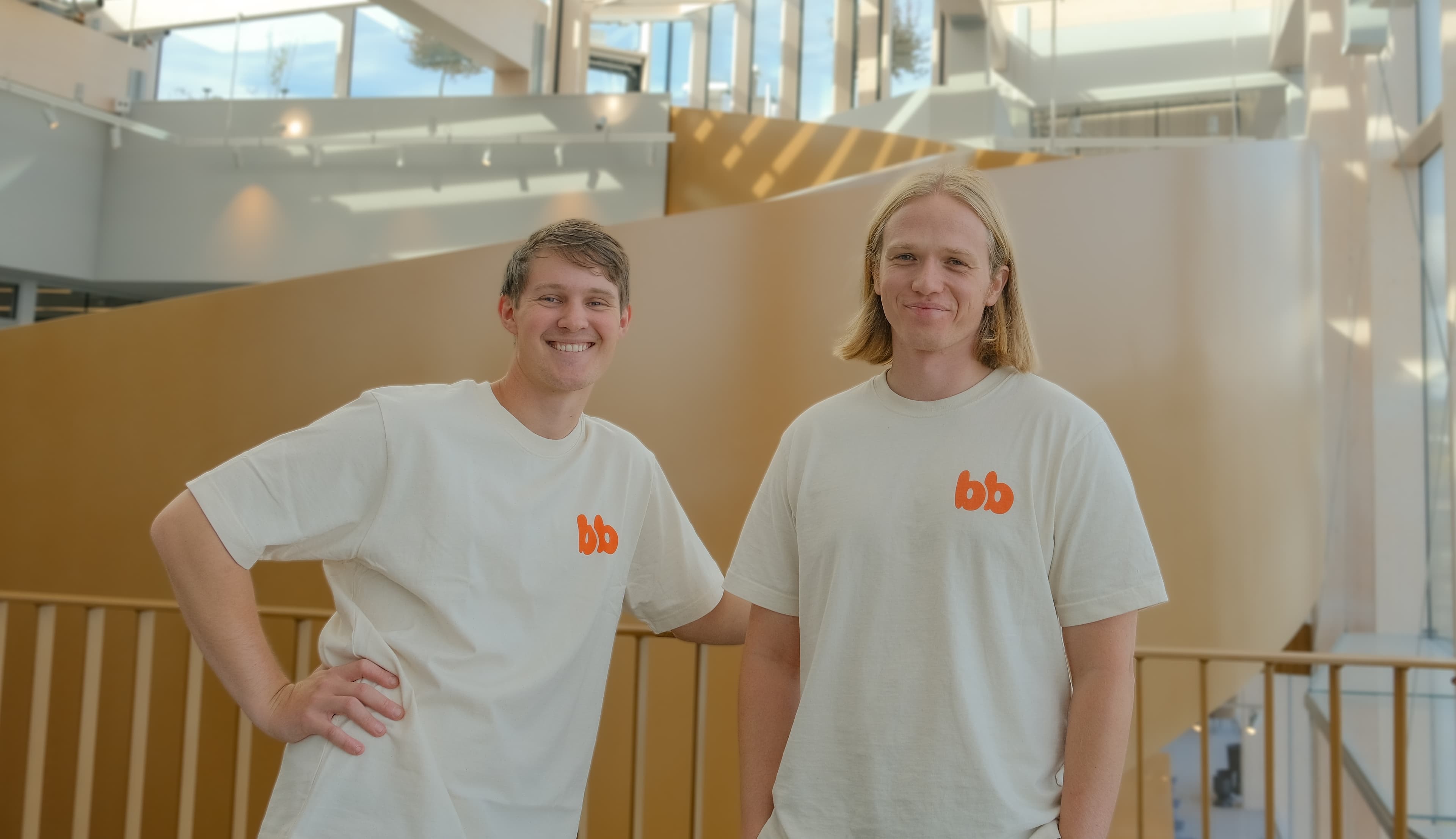 Ti tusen takk til alle ti tusen kunder